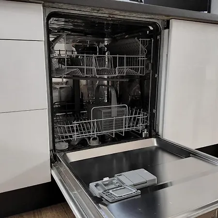 Aurelia 1100 Near Vaticano Up To 6 Guests ローマ
