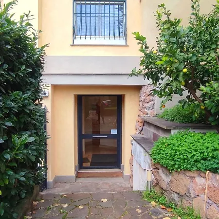 Aurelia 1100 Near Vaticano * Řím